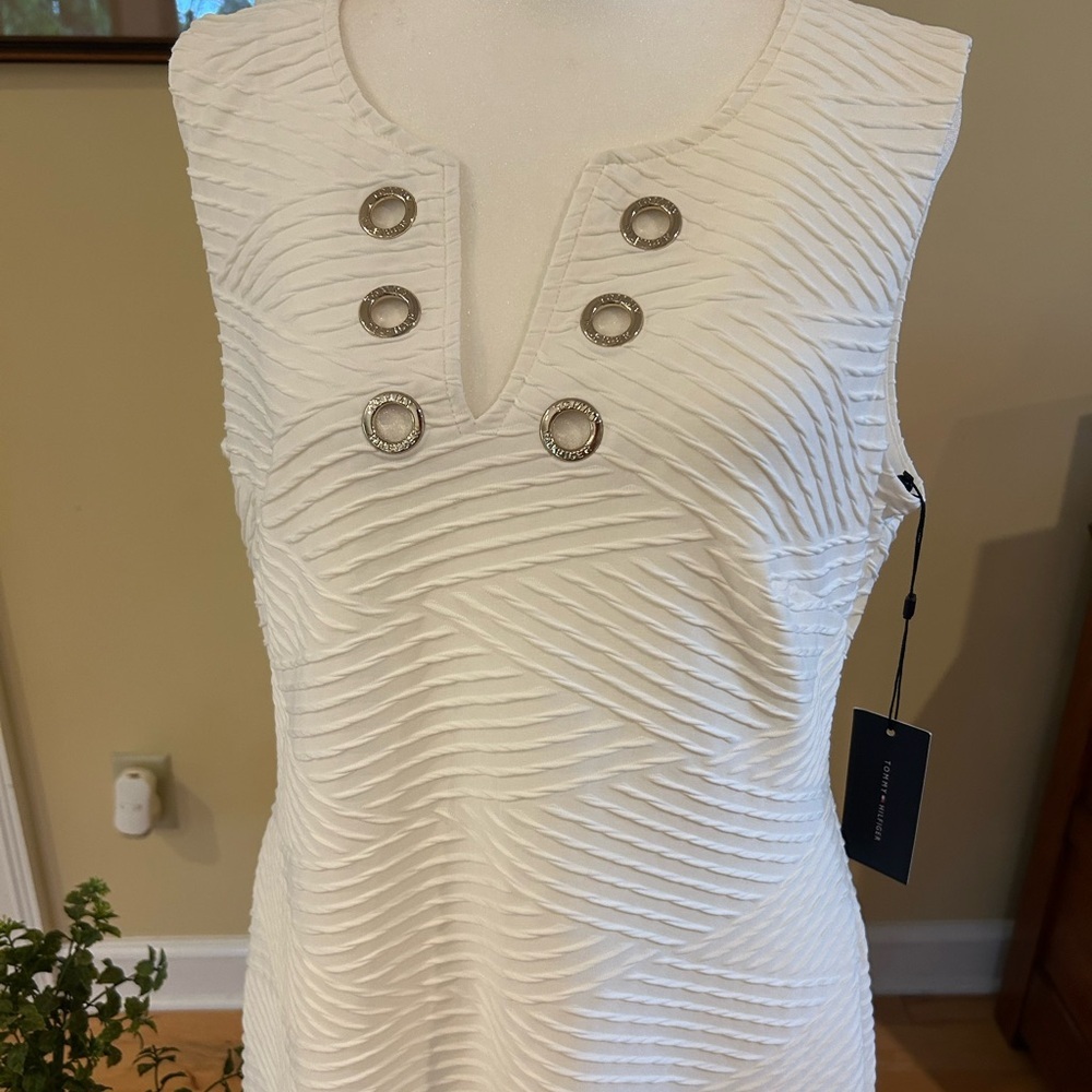 NWT Tommy Hilfiger Women’s Cream Sleeveless Lined Dress - Picture 4 of 11